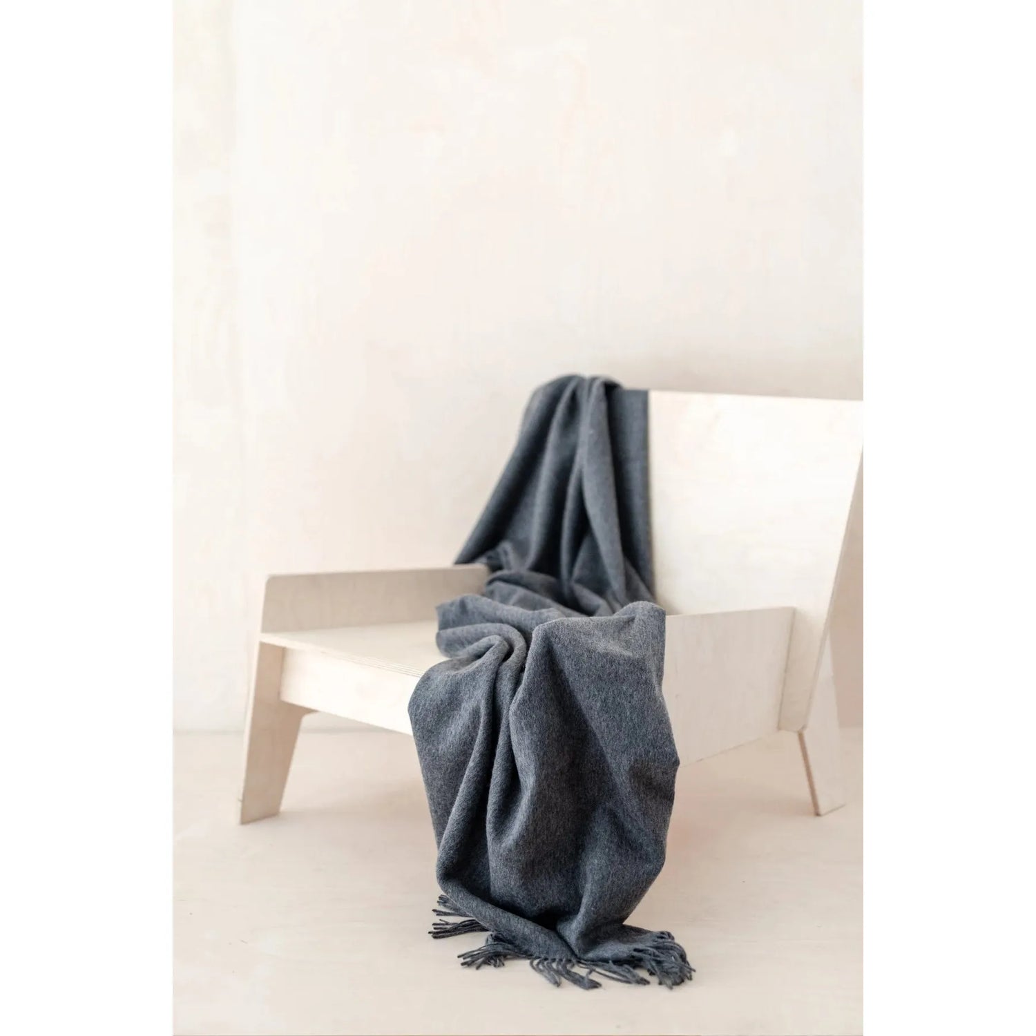 Small Lambswool Blanket | Charcoal Melange